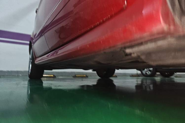 Used Mercedes-Benz B-Class  Chassis Front Right