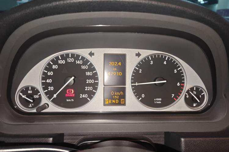 Used Mercedes-Benz B-Class  Instrument Cluster