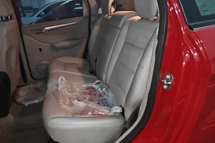 Used Mercedes-Benz B-Class  Left Rear Seat