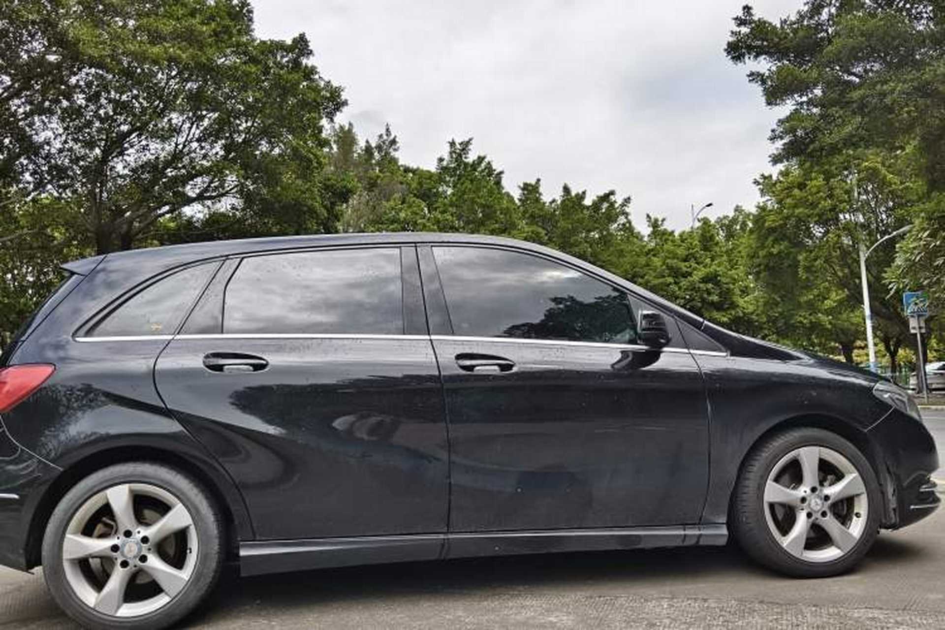 Used Mercedes-Benz B-Class 2012 B 200 Exterior 10