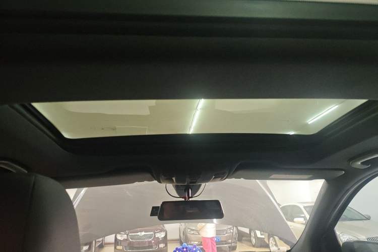 Used Mercedes-Benz B-Class 2012 B 200 Headliner