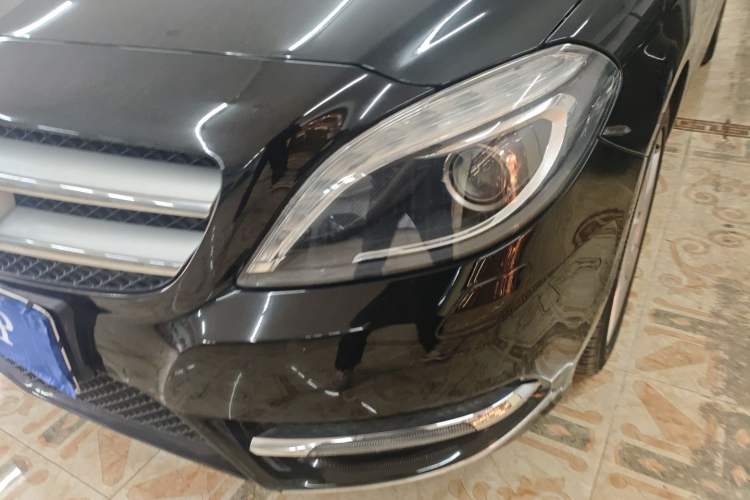 Used Mercedes-Benz B-Class 2012 B 200 Left Front Headlight