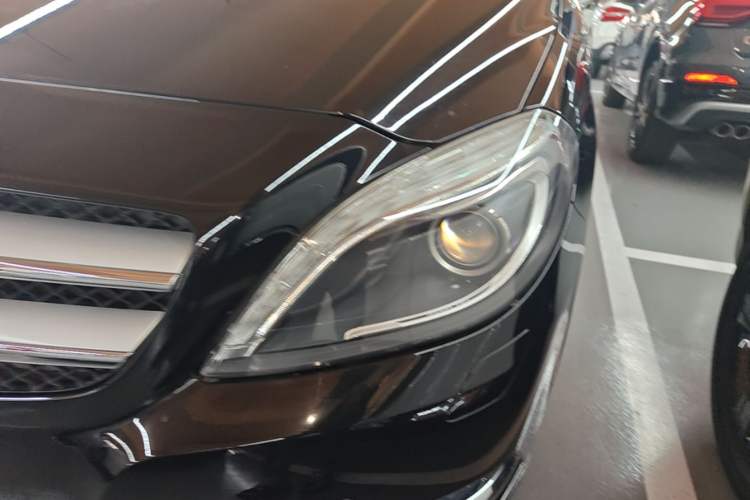 Used Mercedes-Benz B-Class 2012 B 200 Left Front Headlight