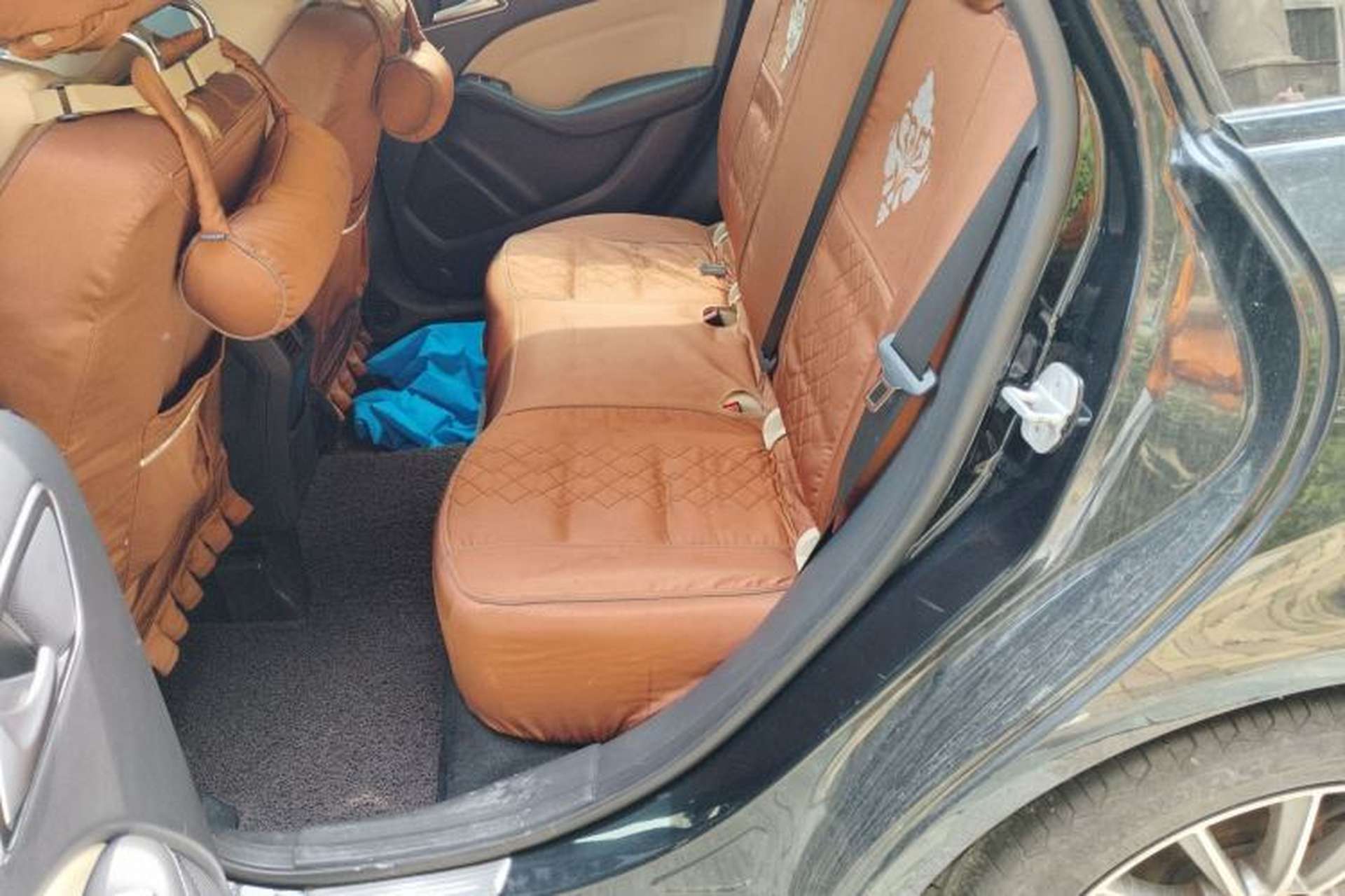 Used Mercedes-Benz B-Class 2012 B 200 Left Rear Seat