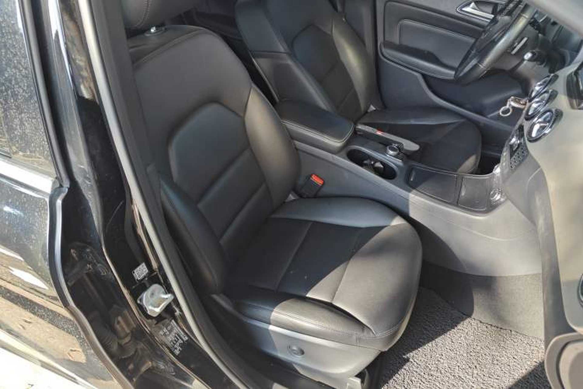 Used Mercedes-Benz B-Class 2012 B 200 Right Front Seat
