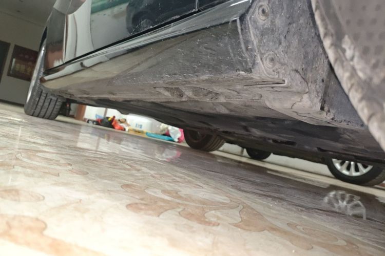 Used Mercedes-Benz B-Class 2012 B 200 Right Side Sill