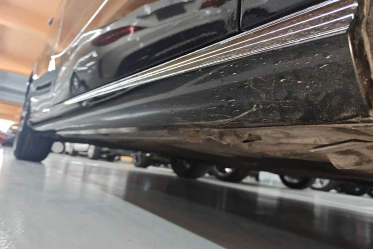 Used Mercedes-Benz B-Class 2012 B 200 Right Side Sill