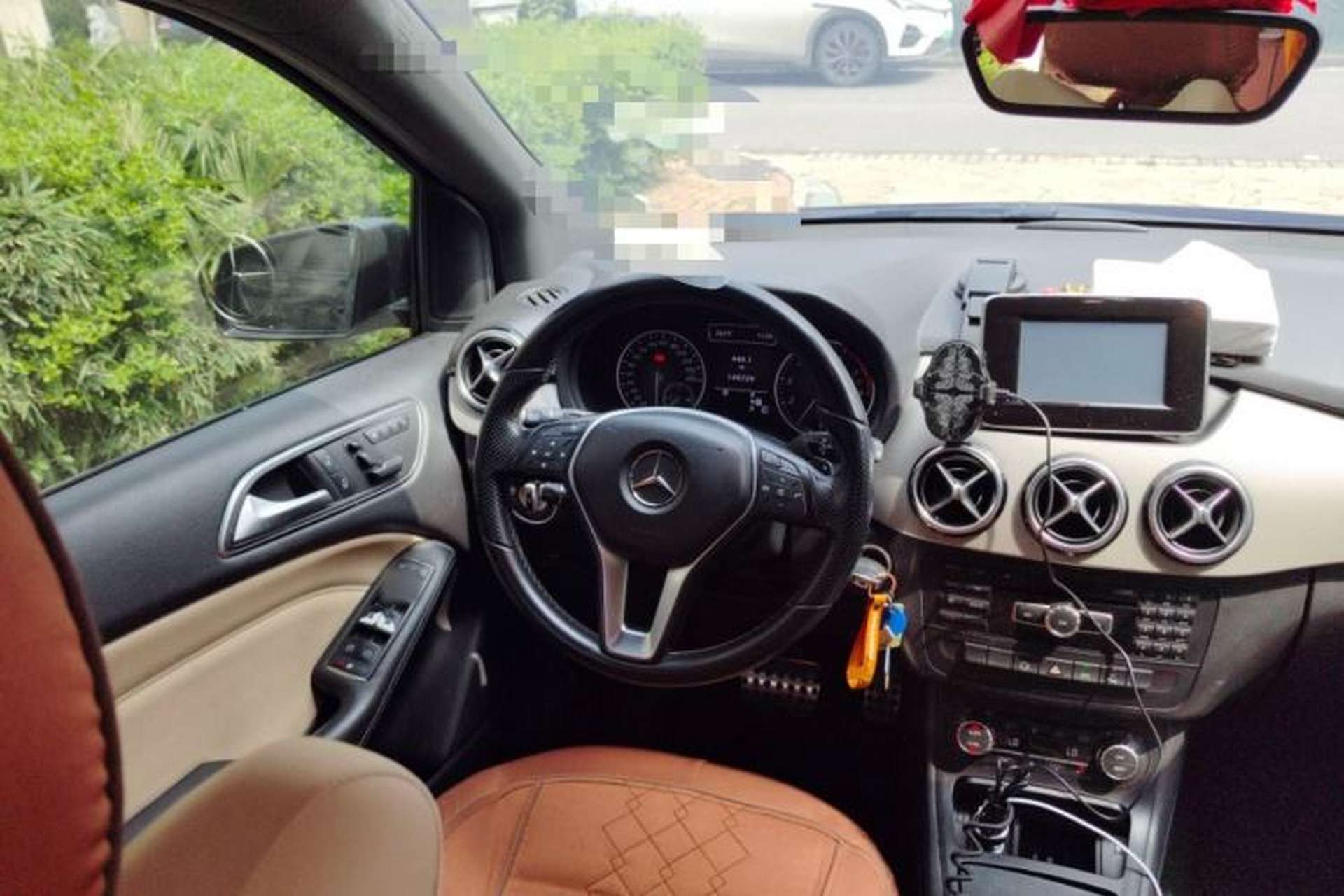 Used Mercedes-Benz B-Class 2012 B 200 Steering Wheel