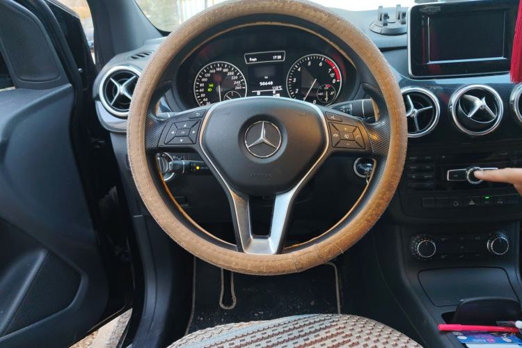Used Mercedes-Benz B-Class 2012 B 180 Steering Wheel