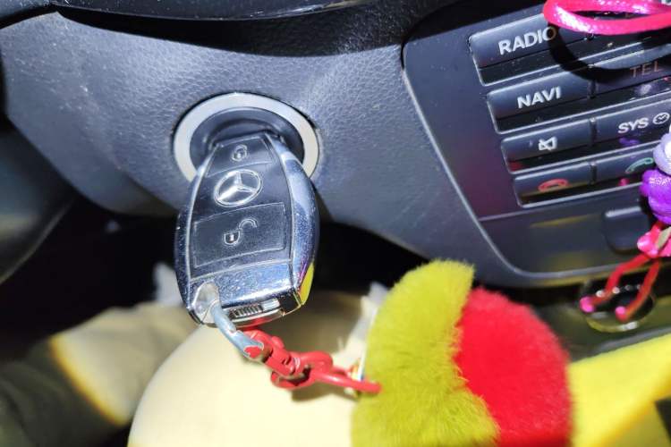 Used Mercedes-Benz B-Class 2012 B 180 Vehicle Key