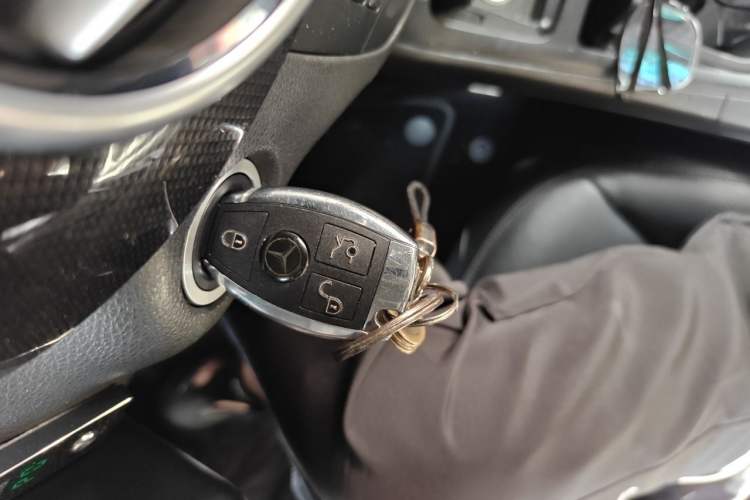 Used Mercedes-Benz B-Class 2012 B 180 Vehicle Key