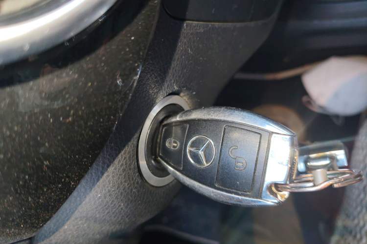 Used Mercedes-Benz B-Class 2012 B 180 Vehicle Key