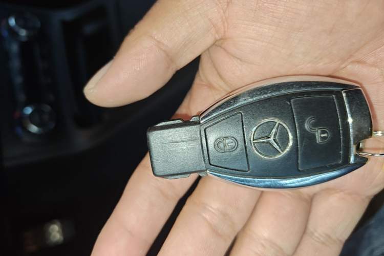 Used Mercedes-Benz B-Class 2012 B 200 Vehicle Key