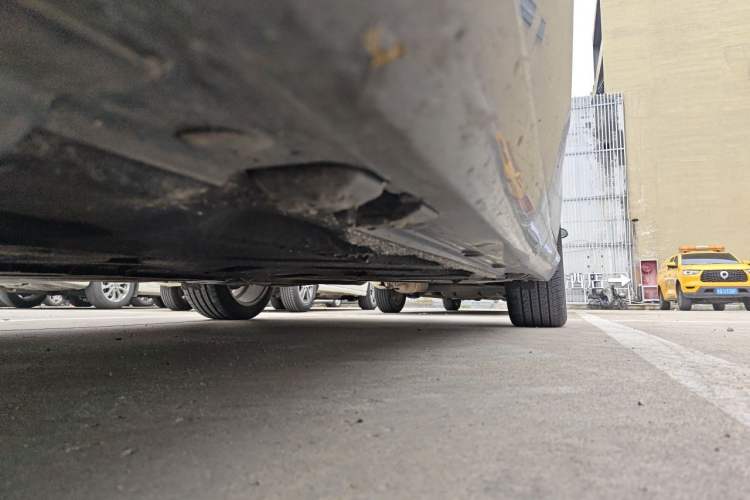 Used Mercedes-Benz B-Class 2012 B 180 Chassis Front Left