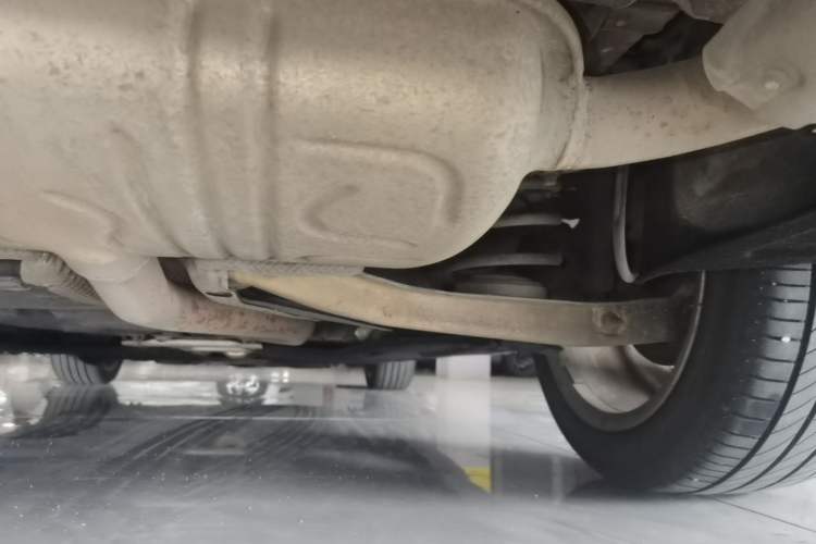 Used Mercedes-Benz B-Class 2012 B 200 Chassis Rear Right