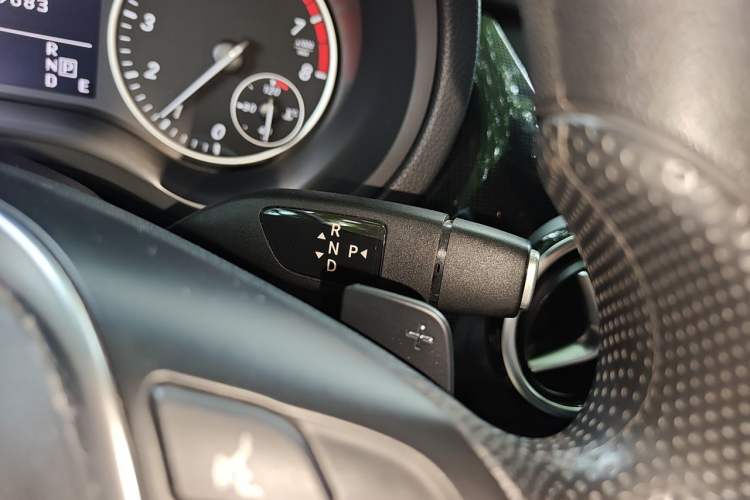 Used Mercedes-Benz B-Class 2012 B 180 Gear Lever