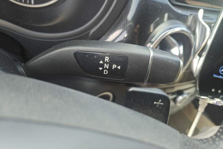 Used Mercedes-Benz B-Class 2012 B 180 Gear Lever