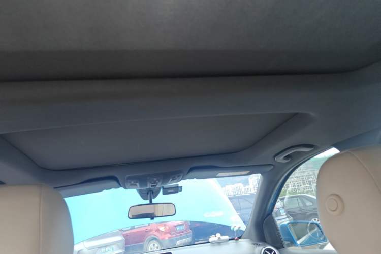 Used Mercedes-Benz B-Class 2012 B 180 Headliner