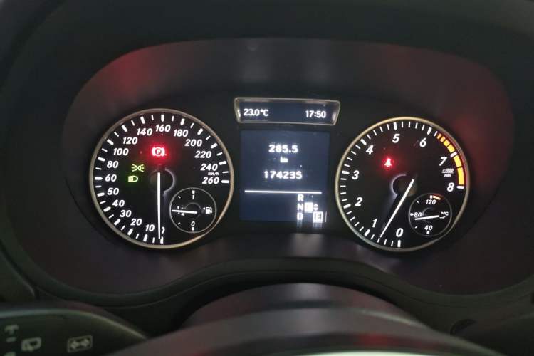 Used Mercedes-Benz B-Class 2012 B 180 Instrument Cluster