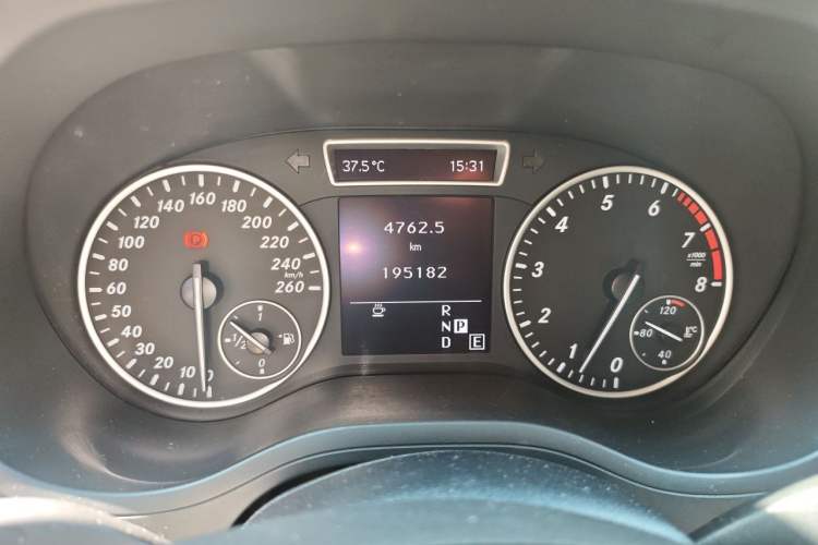 Used Mercedes-Benz B-Class 2012 B 200 Instrument Cluster