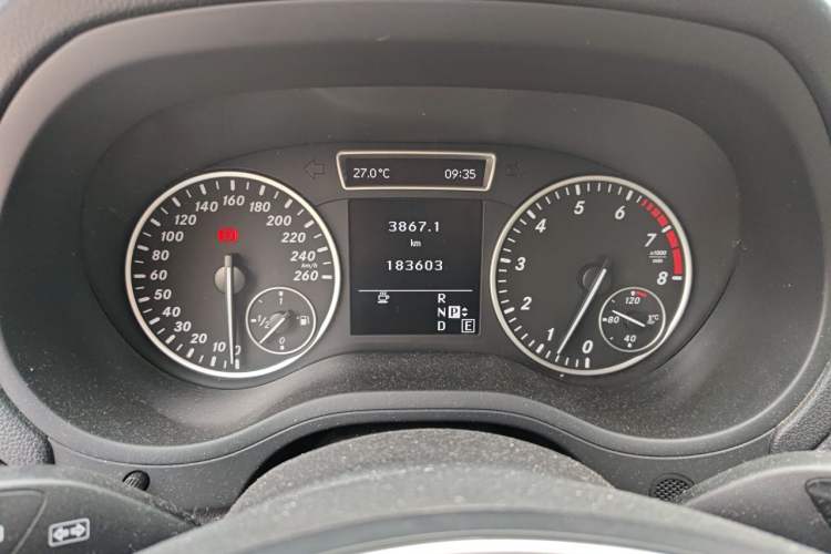 Used Mercedes-Benz B-Class 2012 B 180 Instrument Cluster