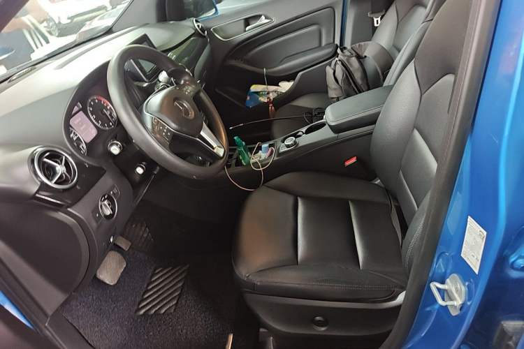 Used Mercedes-Benz B-Class 2012 B 180 Left Front Seat
