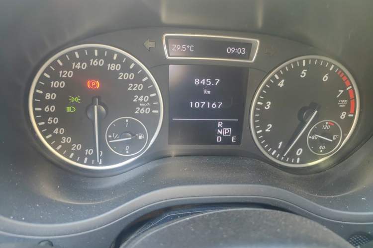 Used Mercedes-Benz B-Class 2012 B 180 Odometer Close Up