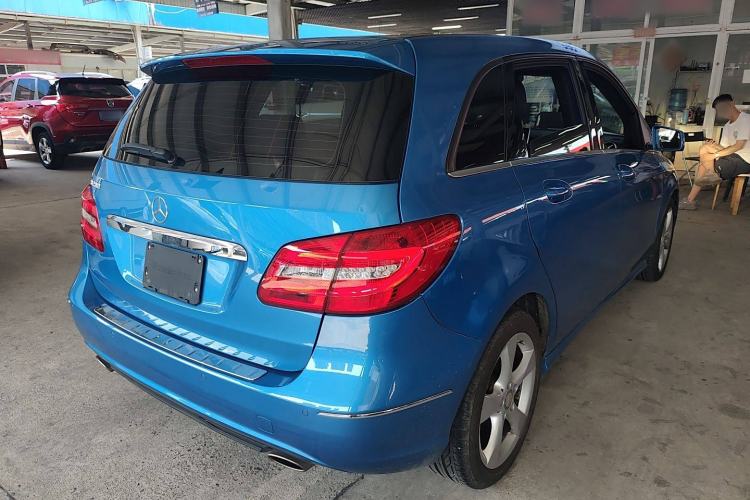 Used Mercedes-Benz B-Class 2012 B 200 Rear Right 45 Deg