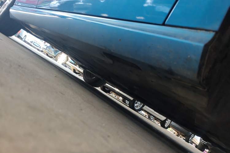 Used Mercedes-Benz B-Class 2012 B 200 Right Side Sill