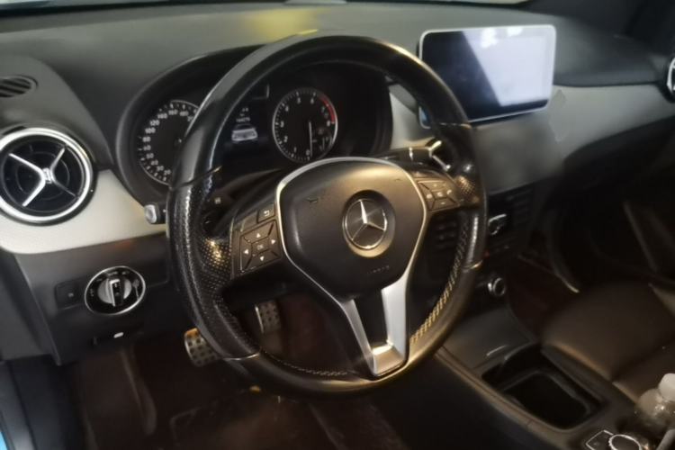 Used Mercedes-Benz B-Class 2012 B 200 Steering Wheel
