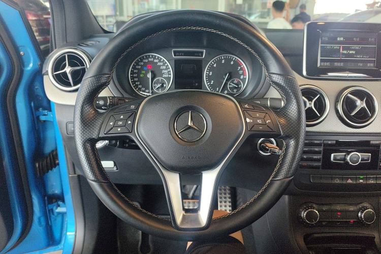 Used Mercedes-Benz B-Class 2012 B 200 Steering Wheel