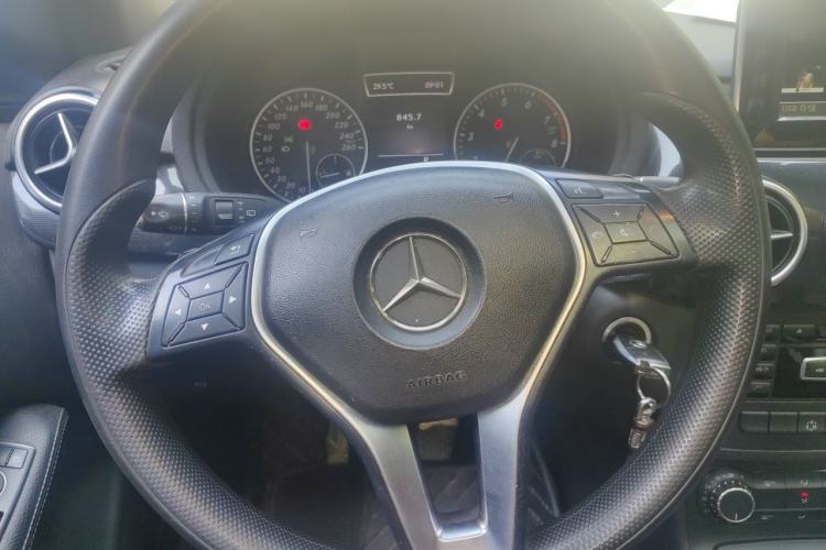 Used Mercedes-Benz B-Class 2012 B 180 Steering Wheel