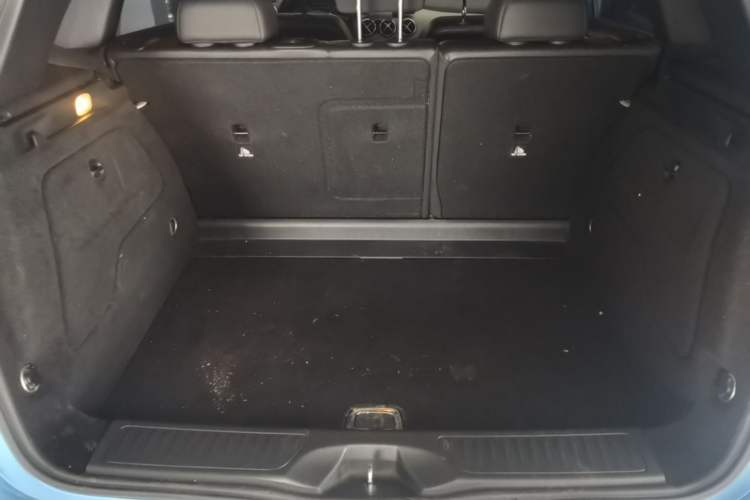 Used Mercedes-Benz B-Class 2012 B 200 Trunk