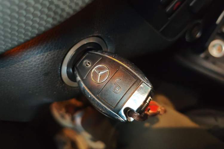 Used Mercedes-Benz B-Class 2012 B 200 Vehicle Key