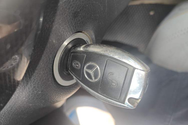 Used Mercedes-Benz B-Class 2012 B 180 Vehicle Key