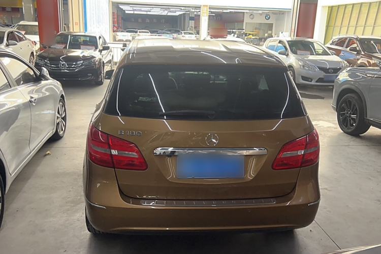 Used Mercedes-Benz B-Class 2012 B 180 Exterior 5