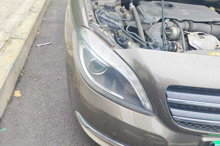 Used Mercedes-Benz B-Class 2012 B 200 Right Front Headlight