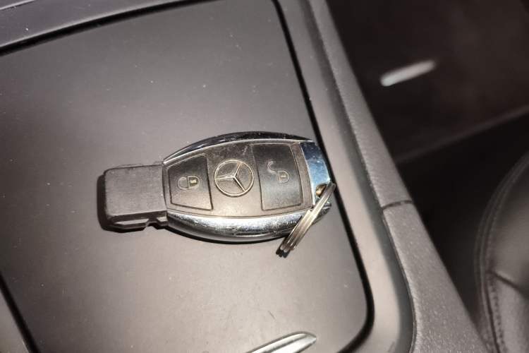 Used Mercedes-Benz B-Class 2012 B 200 Vehicle Key