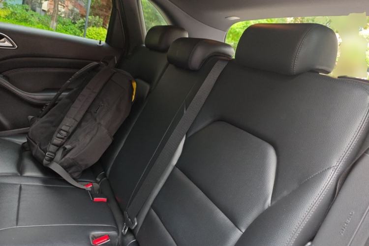 Used Mercedes-Benz B-Class 2012 B 200 Left Rear Seat