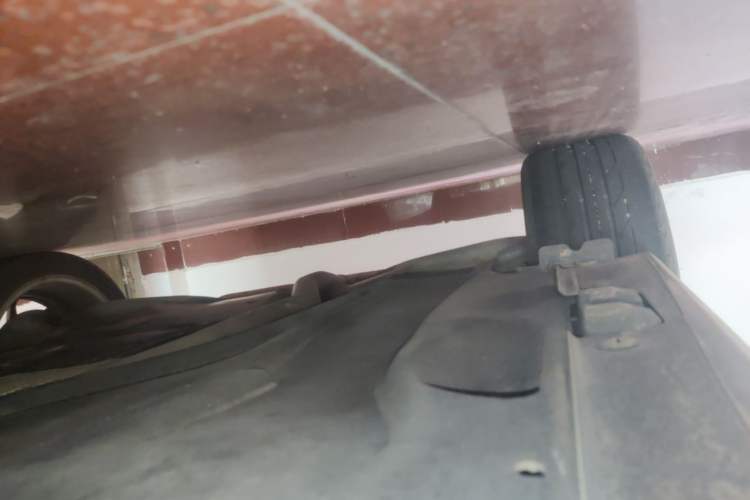 Used Mercedes-Benz B-Class 2012 B 180 Chassis Rear Right