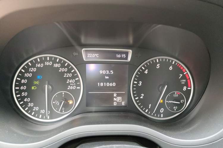 Used Mercedes-Benz B-Class 2012 B 180 Instrument Cluster