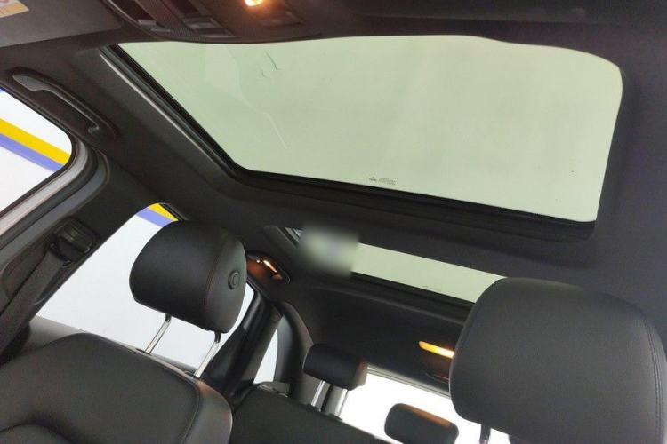 Used Mercedes-Benz B-Class 2012 B 200 Interior 7
