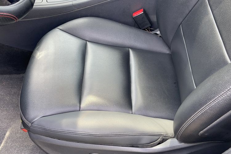 Used Mercedes-Benz B-Class 2012 B 180 Left Front Seat