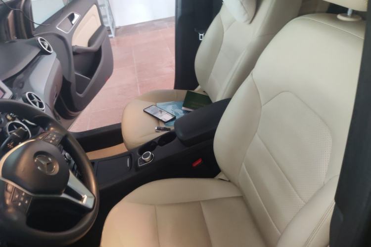 Used Mercedes-Benz B-Class 2012 B 180 Left Front Seat