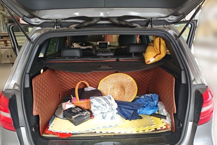 Used Mercedes-Benz B-Class 2012 B 180 Trunk