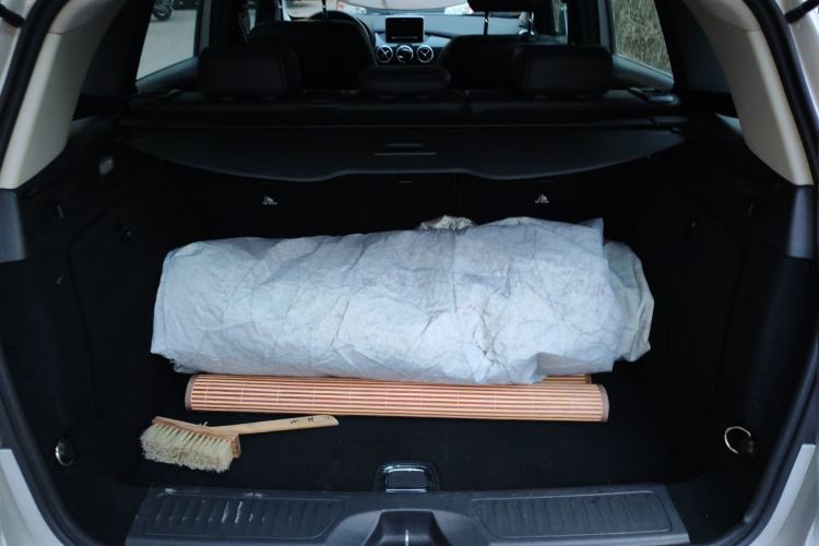 Used Mercedes-Benz B-Class 2012 B 180 Trunk