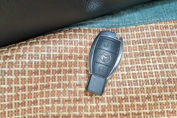 Used Mercedes-Benz B-Class 2012 B 180 Vehicle Key