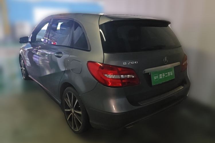 Used Mercedes-Benz B-Class 2012 B 200 Rear Left 45 Deg