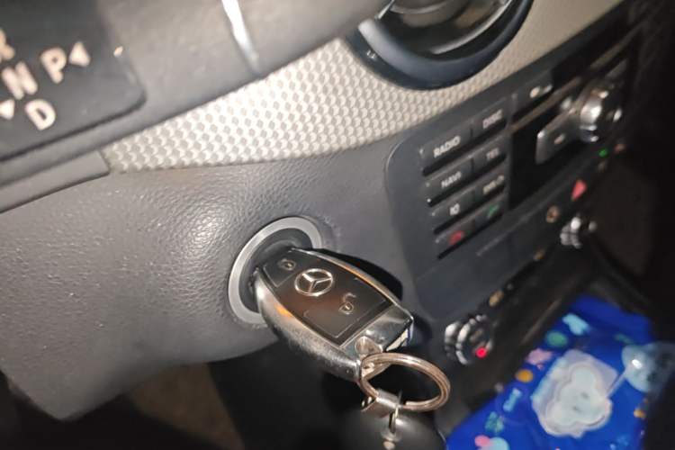 Used Mercedes-Benz B-Class 2012 B 200 Vehicle Key