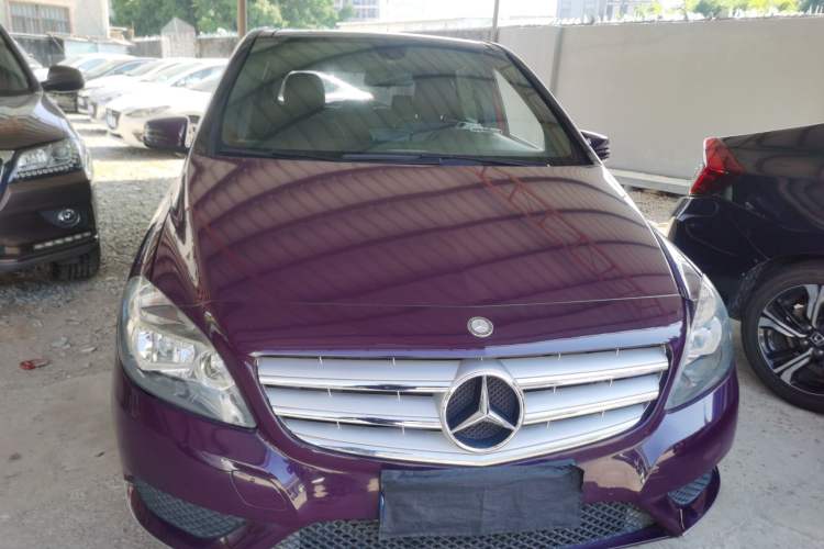 Used Mercedes-Benz B-Class 2012 B 180 Exterior 1